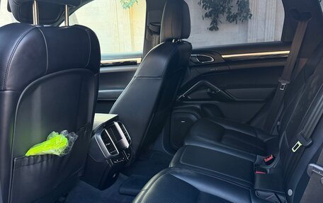 Porsche Cayenne III, 2016 год, 6 000 000 рублей, 11 фотография