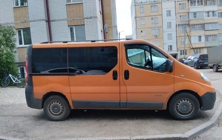 Renault Trafic, 2009 год, 1 180 000 рублей, 2 фотография
