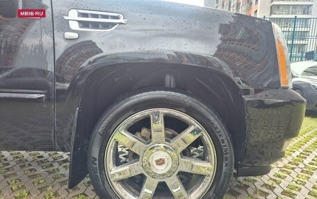 Cadillac Escalade III, 2009 год, 1 800 000 рублей, 6 фотография