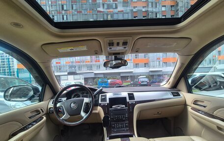 Cadillac Escalade III, 2009 год, 1 800 000 рублей, 19 фотография
