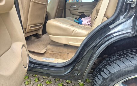 Cadillac Escalade III, 2009 год, 1 800 000 рублей, 17 фотография