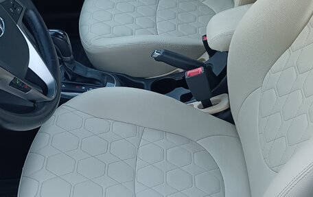 Hyundai Solaris II рестайлинг, 2016 год, 1 325 000 рублей, 13 фотография