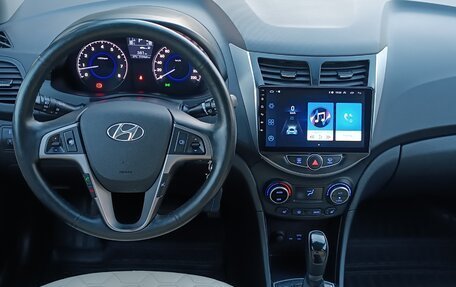 Hyundai Solaris II рестайлинг, 2016 год, 1 325 000 рублей, 19 фотография