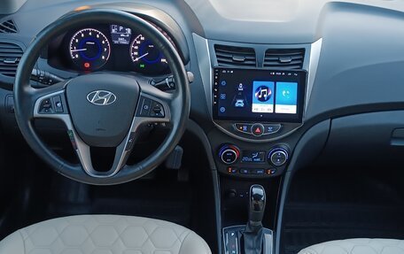 Hyundai Solaris II рестайлинг, 2016 год, 1 325 000 рублей, 23 фотография
