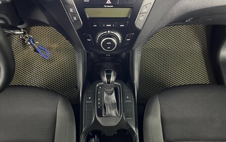 Hyundai Santa Fe III рестайлинг, 2015 год, 1 695 000 рублей, 14 фотография