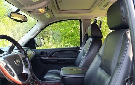 Cadillac Escalade III, 2008 год, 1 789 000 рублей, 9 фотография