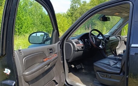 Cadillac Escalade III, 2008 год, 1 789 000 рублей, 8 фотография