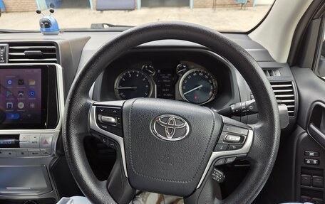 Toyota Land Cruiser Prado 150 рестайлинг 2, 2019 год, 5 150 000 рублей, 21 фотография