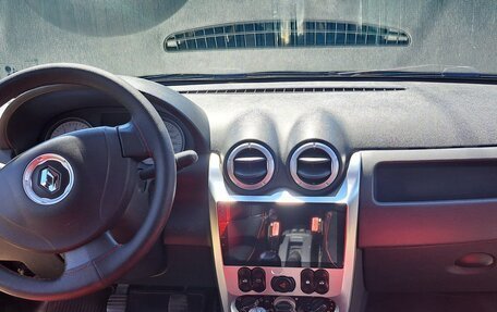 Renault Logan I, 2011 год, 600 000 рублей, 12 фотография