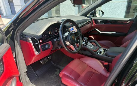 Porsche Cayenne III, 2021 год, 9 300 000 рублей, 3 фотография