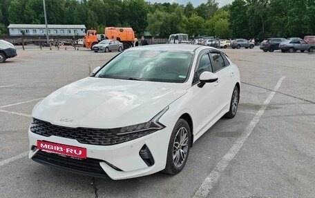 KIA K5, 2021 год, 2 550 000 рублей, 2 фотография