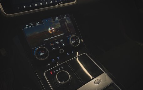 Land Rover Range Rover Velar I, 2018 год, 5 800 000 рублей, 13 фотография