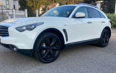 Infiniti FX II, 2012 год, 2 400 000 рублей, 2 фотография