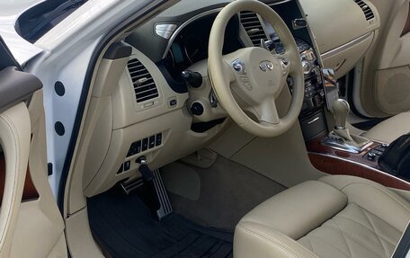 Infiniti FX II, 2012 год, 2 400 000 рублей, 11 фотография