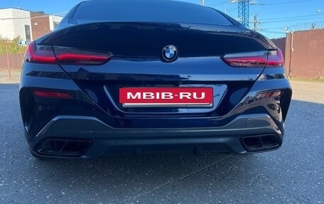 BMW 8 серия, 2019 год, 7 500 000 рублей, 3 фотография