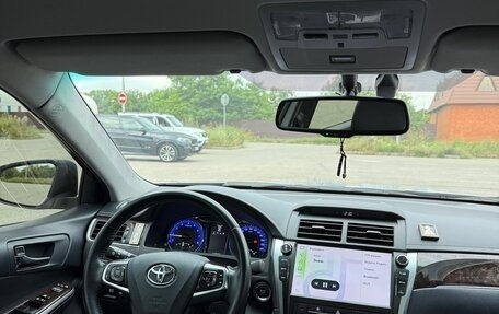 Toyota Camry, 2017 год, 2 170 000 рублей, 5 фотография