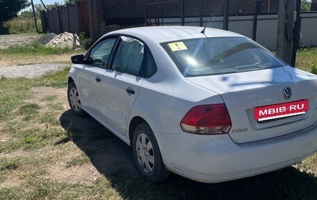 Volkswagen Polo VI (EU Market), 2014 год, 800 000 рублей, 2 фотография