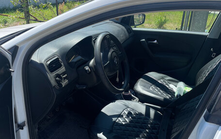Volkswagen Polo VI (EU Market), 2014 год, 800 000 рублей, 6 фотография