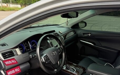 Toyota Camry, 2017 год, 2 170 000 рублей, 4 фотография