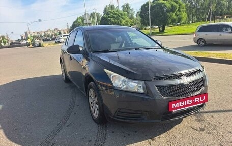 Chevrolet Cruze II, 2012 год, 600 000 рублей, 3 фотография