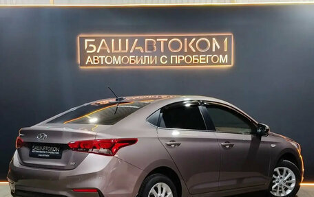 Hyundai Solaris II рестайлинг, 2018 год, 1 385 000 рублей, 4 фотография