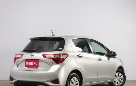 Toyota Vitz, 2019 год, 1 249 000 рублей, 7 фотография
