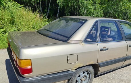 Audi 100, 1985 год, 140 000 рублей, 4 фотография