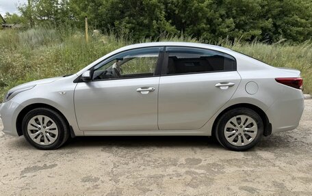 KIA Rio IV, 2017 год, 1 350 000 рублей, 3 фотография