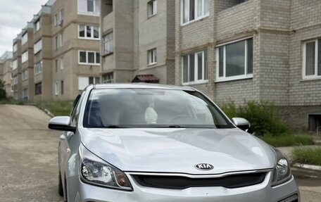 KIA Rio IV, 2017 год, 1 350 000 рублей, 2 фотография