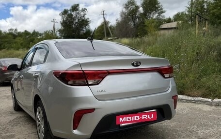 KIA Rio IV, 2017 год, 1 350 000 рублей, 8 фотография