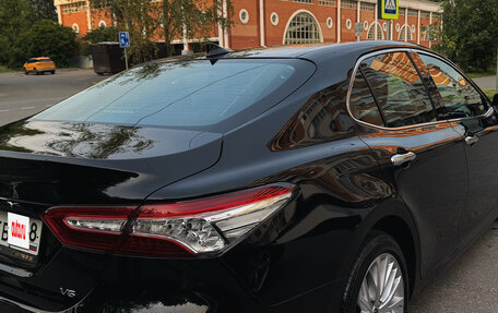 Toyota Camry, 2020 год, 3 450 000 рублей, 10 фотография