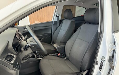 Hyundai Solaris II рестайлинг, 2021 год, 1 650 000 рублей, 11 фотография