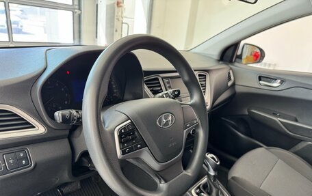 Hyundai Solaris II рестайлинг, 2021 год, 1 650 000 рублей, 12 фотография