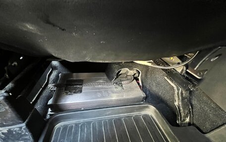 Mitsubishi Outlander III рестайлинг 3, 2014 год, 1 800 000 рублей, 9 фотография