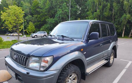 Toyota Land Cruiser Prado 90 рестайлинг, 1999 год, 700 000 рублей, 2 фотография