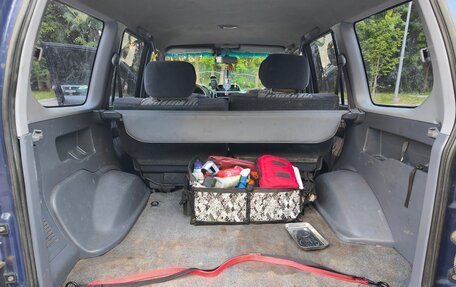 Toyota Land Cruiser Prado 90 рестайлинг, 1999 год, 700 000 рублей, 10 фотография