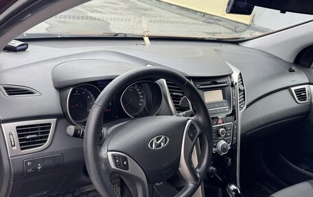 Hyundai i30 II рестайлинг, 2012 год, 1 050 000 рублей, 10 фотография