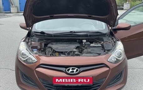 Hyundai i30 II рестайлинг, 2012 год, 1 050 000 рублей, 12 фотография