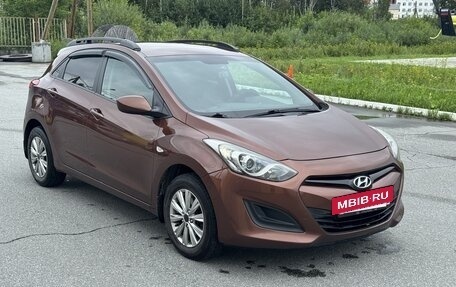 Hyundai i30 II рестайлинг, 2012 год, 1 050 000 рублей, 2 фотография