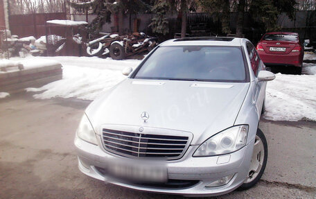 Mercedes-Benz S-Класс, 2007 год, 1 400 000 рублей, 1 фотография
