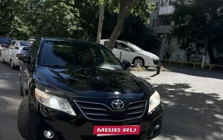 Toyota Camry, 2011 год, 1 450 000 рублей, 2 фотография