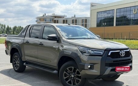 Toyota Hilux VIII, 2022 год, 6 650 000 рублей, 1 фотография