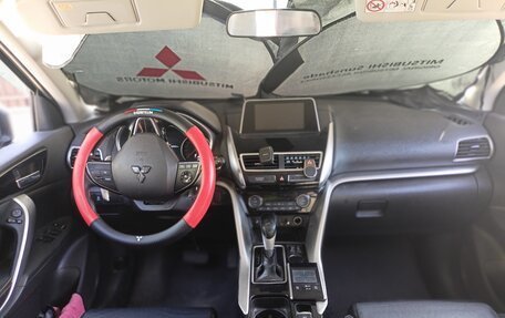 Mitsubishi Eclipse Cross, 2018 год, 1 750 000 рублей, 14 фотография