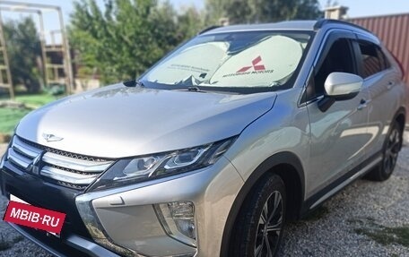 Mitsubishi Eclipse Cross, 2018 год, 1 750 000 рублей, 2 фотография