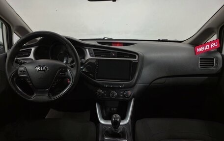 KIA cee'd III, 2015 год, 950 000 рублей, 13 фотография