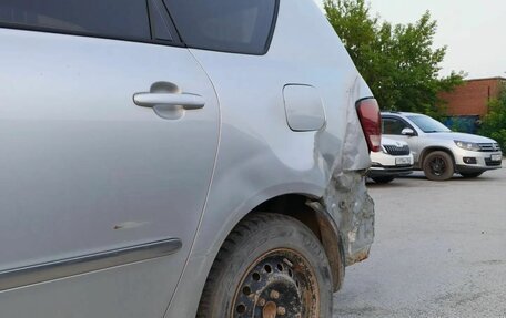 Toyota Ipsum II, 2001 год, 350 000 рублей, 17 фотография