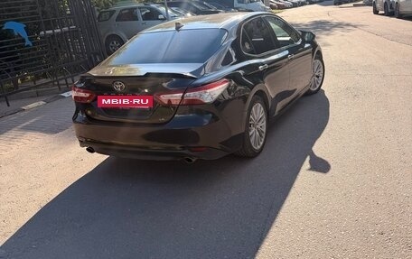 Toyota Camry, 2018 год, 2 550 000 рублей, 7 фотография