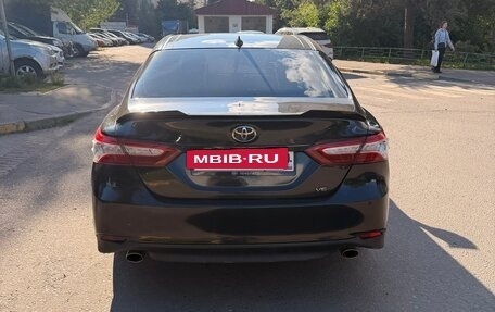 Toyota Camry, 2018 год, 2 550 000 рублей, 6 фотография