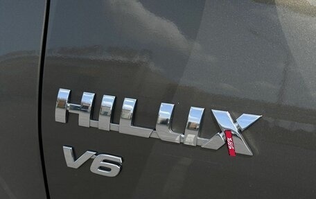Toyota Hilux VIII, 2022 год, 6 650 000 рублей, 9 фотография