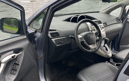 Toyota Verso I, 2011 год, 999 000 рублей, 10 фотография